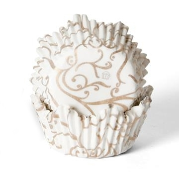 House of Marie Baking Cups White and Gold
