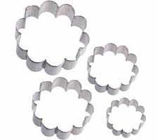 Wilton Blossom Nesting Metal Cutter Set of 4