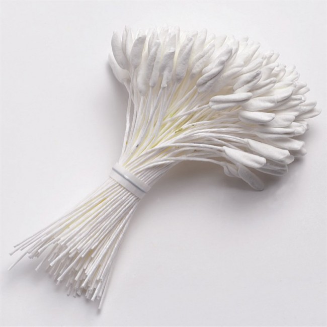 Lily White Stamen 